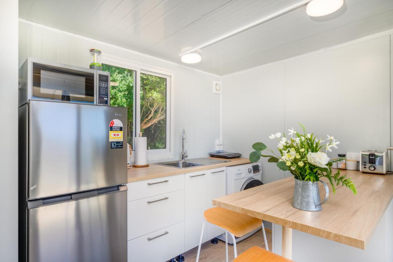 Cosy Cabin To Stay Even Better Than Glamping Pukekohe Buitenkant foto