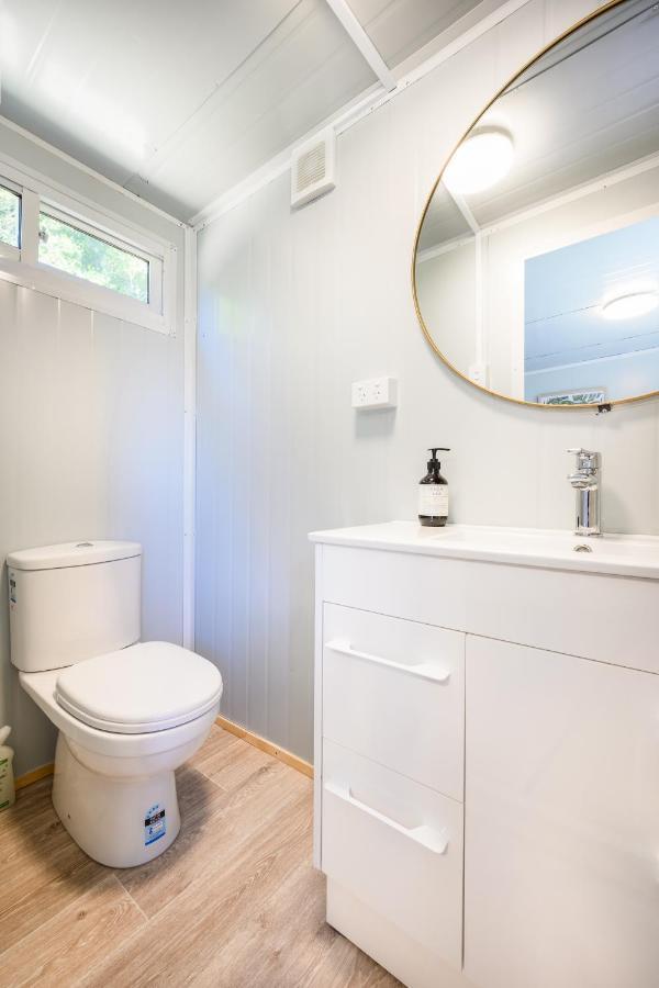 Cosy Cabin To Stay Even Better Than Glamping Pukekohe Buitenkant foto